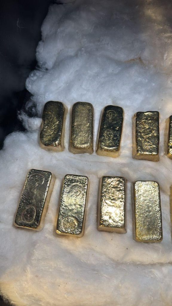 Natural gold nuggets to buy